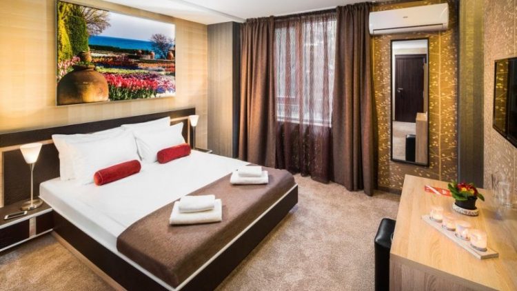 edna-chetvart-hotelierite-u-nas-shte-783