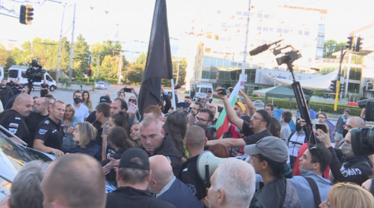 e82a62c14ea01b530f3e0893ea30d2e0