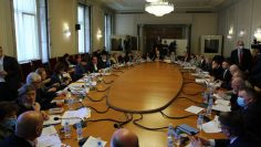 7d21f52bda5b402b95e73ecd3ef7e357