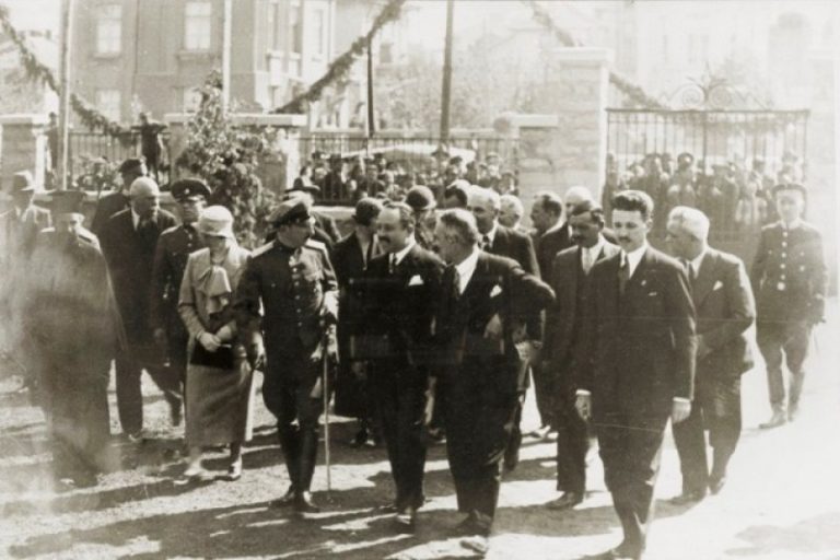 osnovateliat-plovdivskiia-panair-se-483